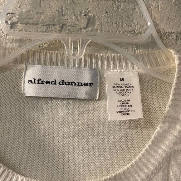 Vintage Alfred Dunner Floral Embroidered Short Sleeve Sweater - Size M - Picture 5 of 8